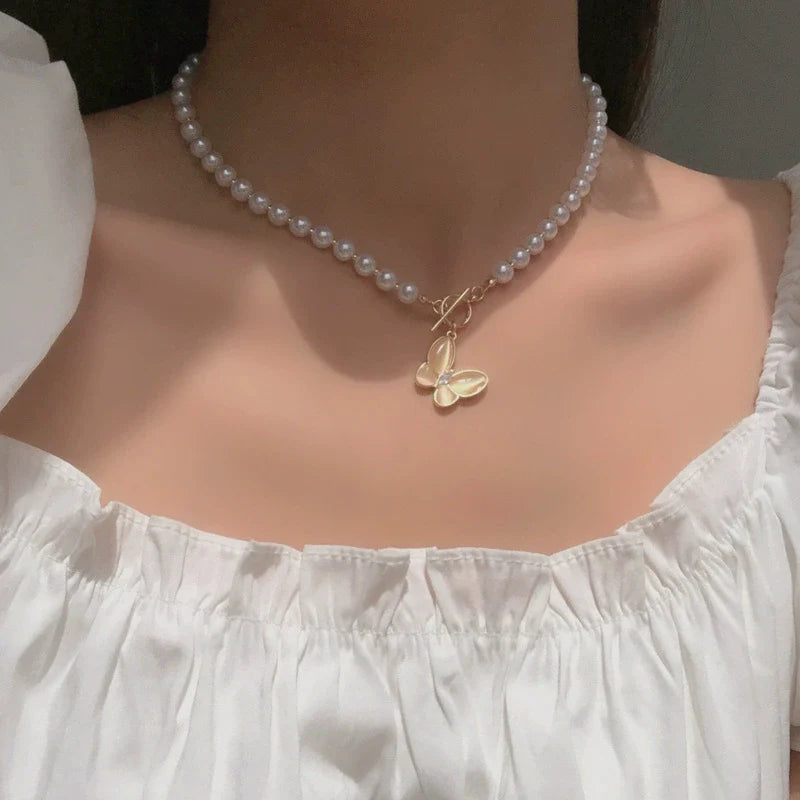 Wholesale Necklace Alloy Pearl Chain Butterfly Pendant Electroplated