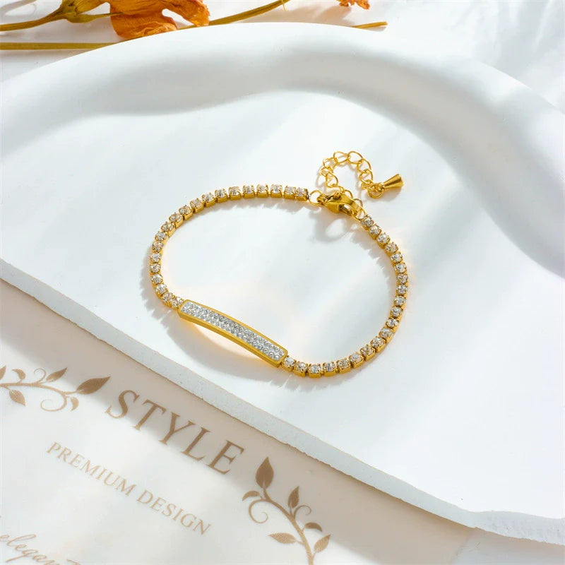 L’Étoile Crystal Line Bracelet